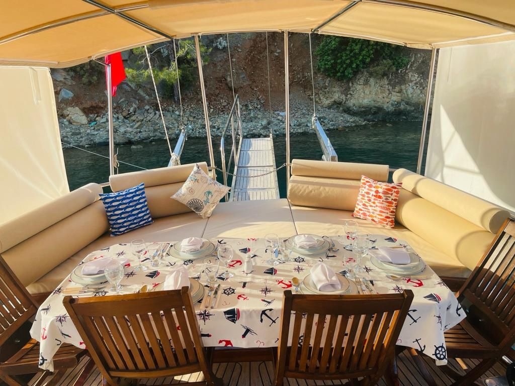 Göcek'te Mavinin Sonsuzluğuna Yolculuk, 6 Kişilik Gulet