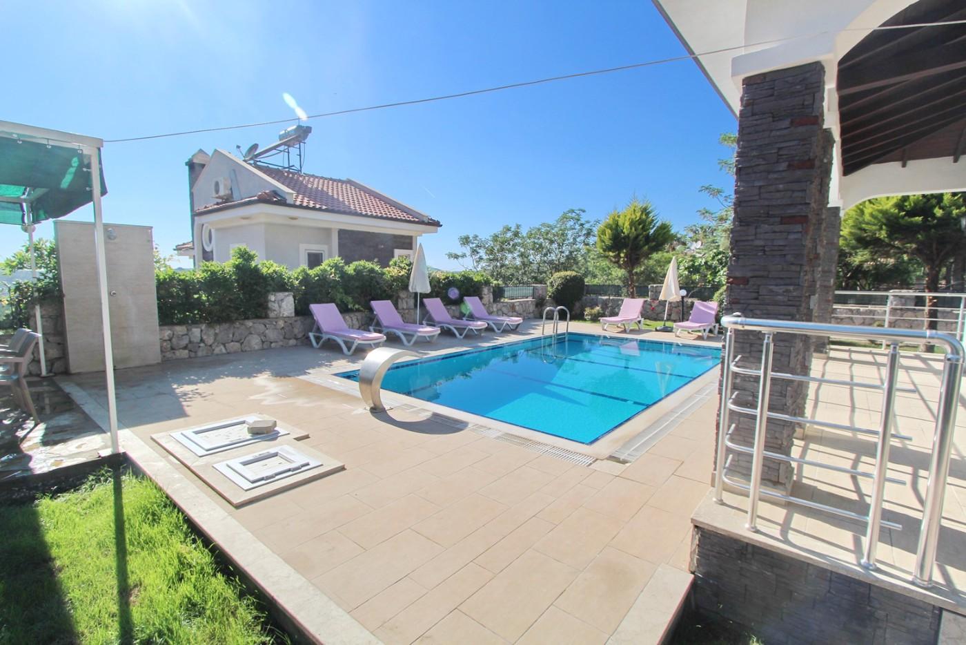 Fethiye Ölüdeniz'de Vadi Manzaralı, Özel Havuzlu, 3+1 Villa-15884