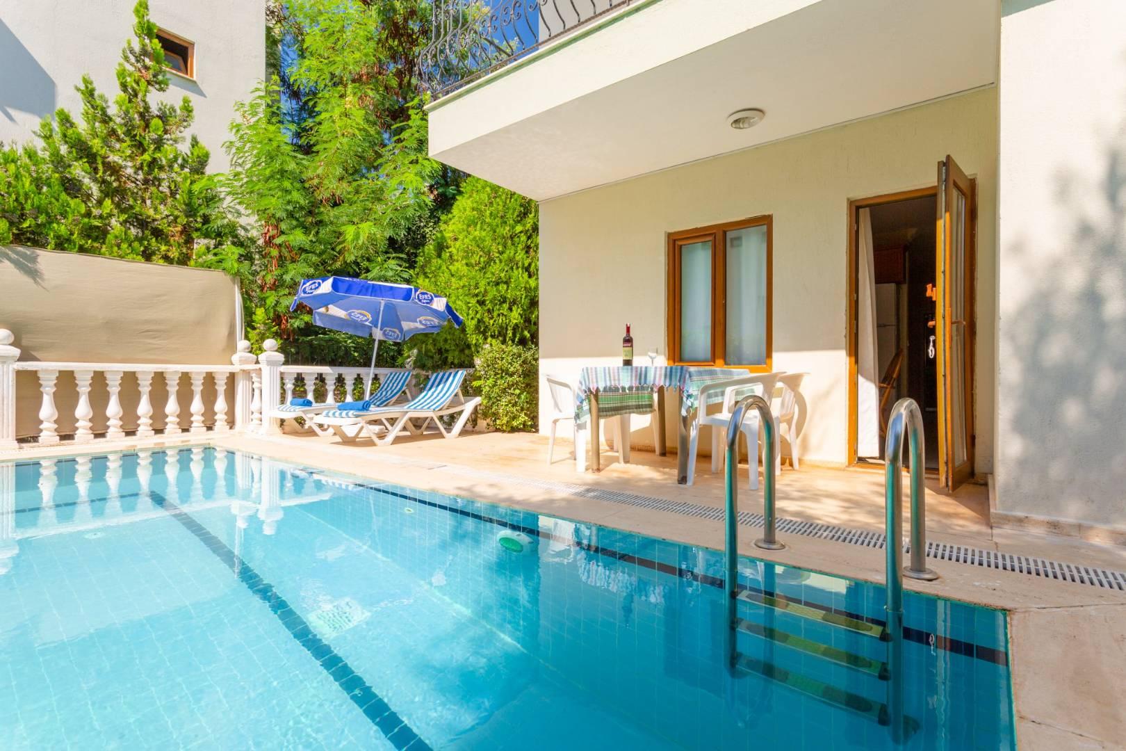 Kalkan Merkez'de Muhteşem Doğa İçerisinde, Özel Havuzlu, Lüks Villa-27859