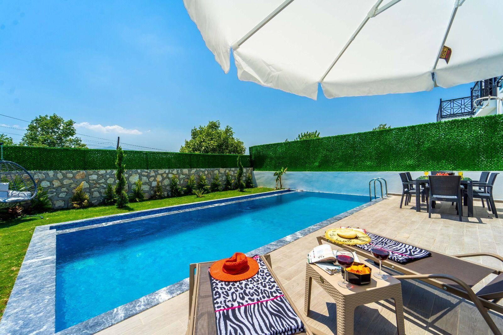 Muğla Seydikemer'de Doğa Manzaralı, Özel Havuzlu, 6 Kişilik Villa-29147