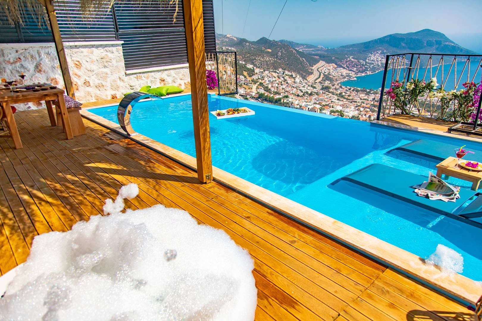 Kaş İslamlar'da Doğa Manzaralı, Özel Havuzlu, 2 Kişilik, Tiny House