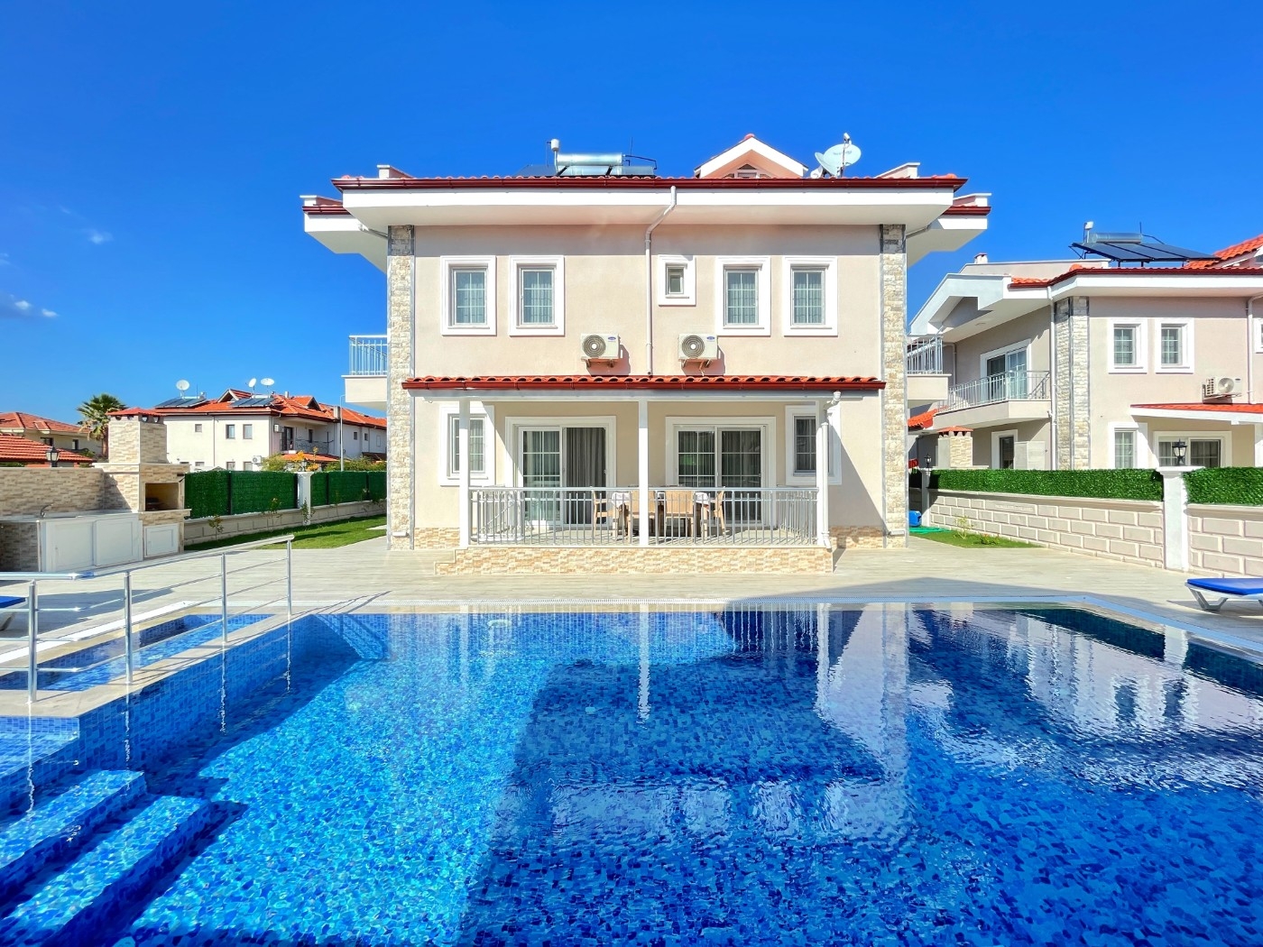 Dalyan'da Elverişli Konumda, Yetişkin ve Çocuk Havuzlu, Kiralık Villa