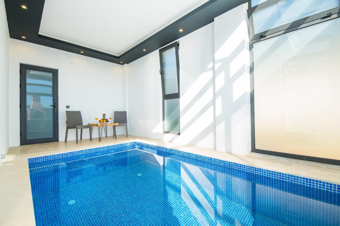 Kalkan Ulugöl'de Doğa ve Deniz Manzaralı, Özel Havuzlu, Lüks Villa-21091