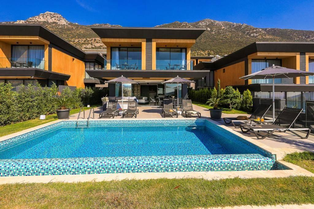 Kaş Kalkan'da Enfes Deniz Manzaralı, Özel Havuzlu, Şık Villa-30592