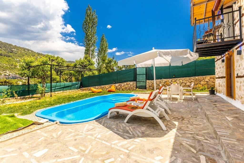 Kalkan İkizce'de Taş Mimarili, Özel Havuzlu, Geniş Bahçeli Villa-30376