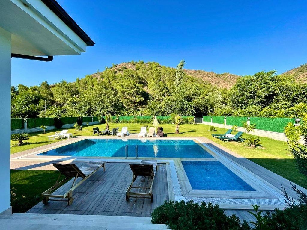 Muğla Dalaman'da Kalabalık Ailelere Uygun, Özel Havuzlu, Kiralık Villa