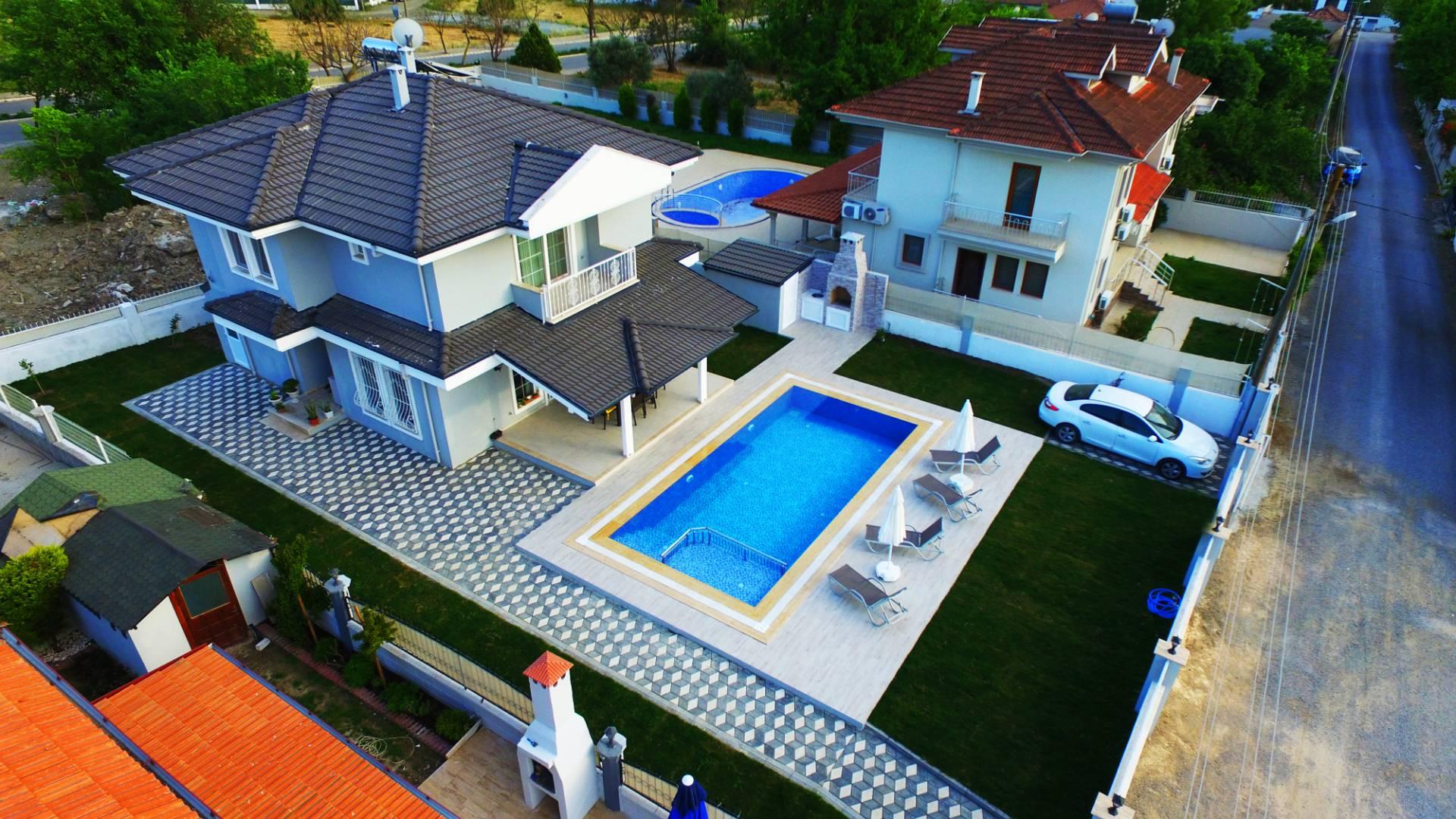 Muğla Dalyan'da Merkeze Yakın Konumda, Özel Havuzlu, 4+1 Kiralık Villa-30587
