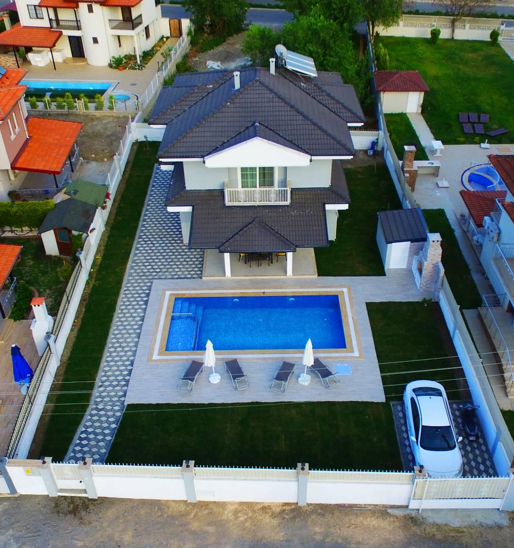 Muğla Dalyan'da Merkeze Yakın Konumda, Özel Havuzlu, 4+1 Kiralık Villa-30587