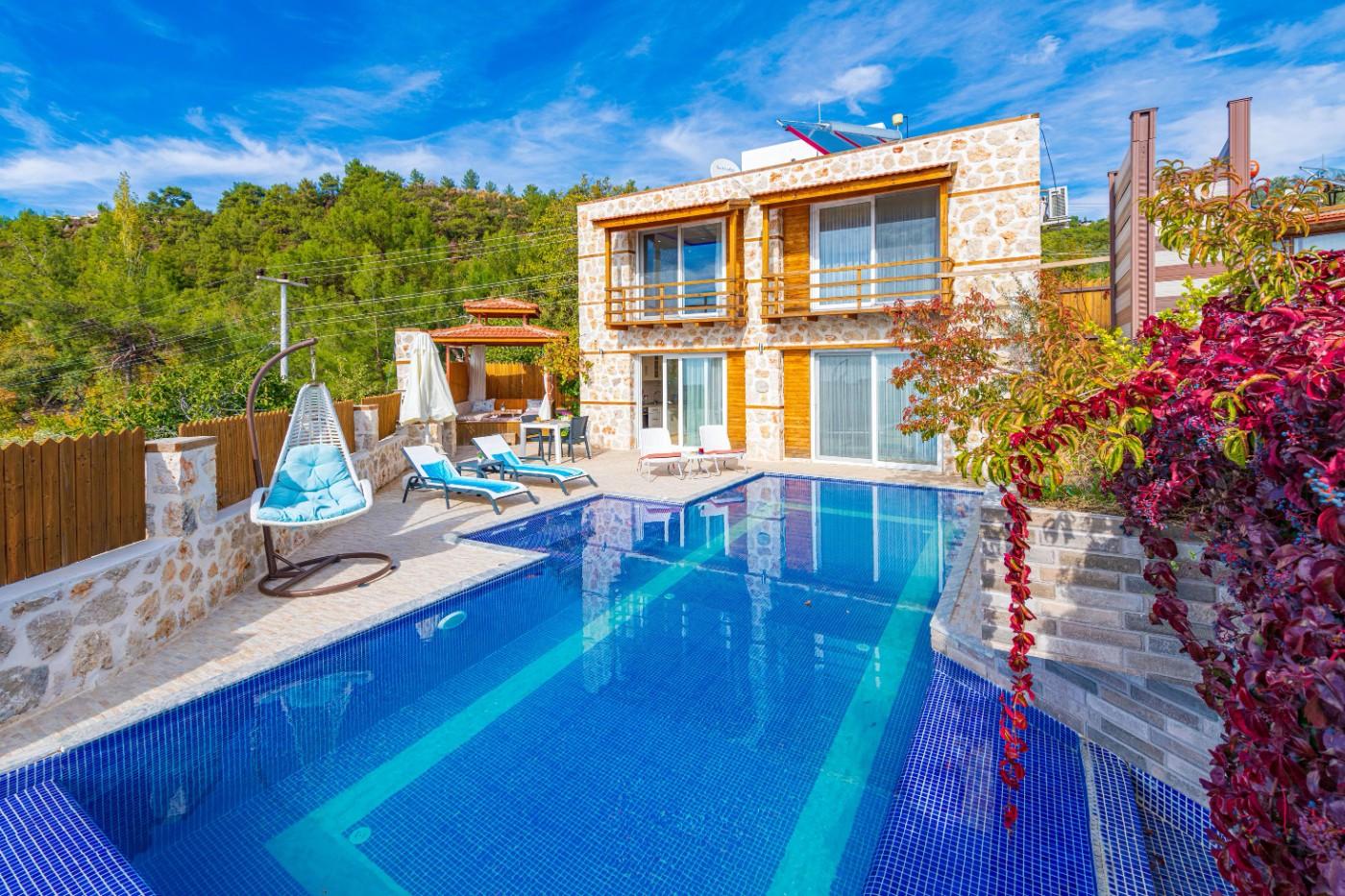 Kaş İslamlar'da Enfes Doğa İçerisinde, Özel Havuzlu, Lüks Villa-23873