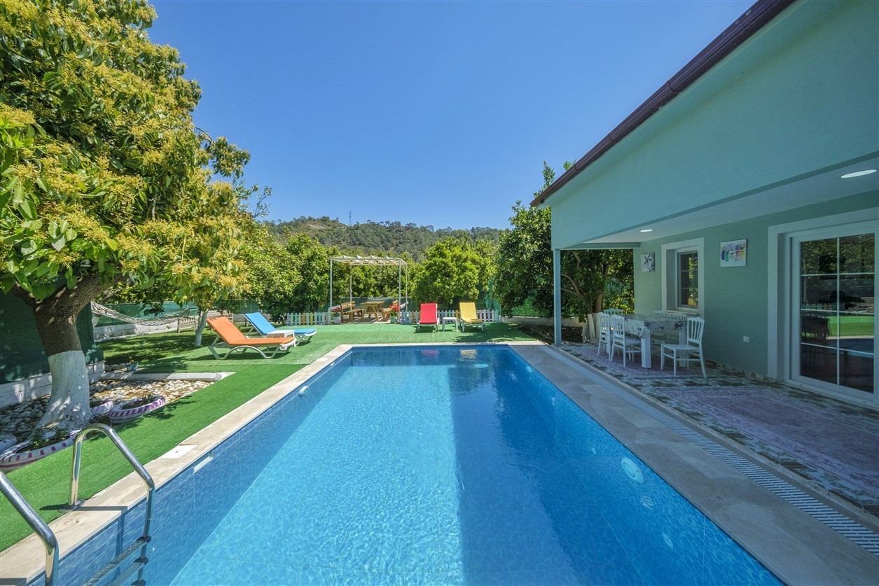Fethiye Yanıklar'da Doğa İçerisinde, Özel Havuzlu, Konforlu Villa