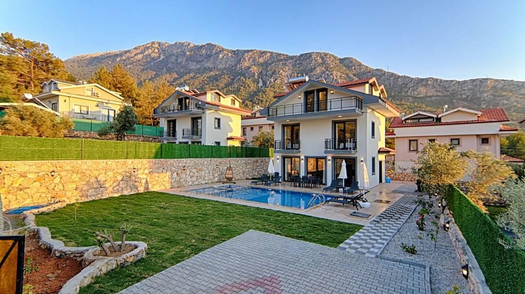 Fethiye Ölüdeniz'de Sakin Konumda, Özel Havuzlu, 4+1 Lüks Villa-28710