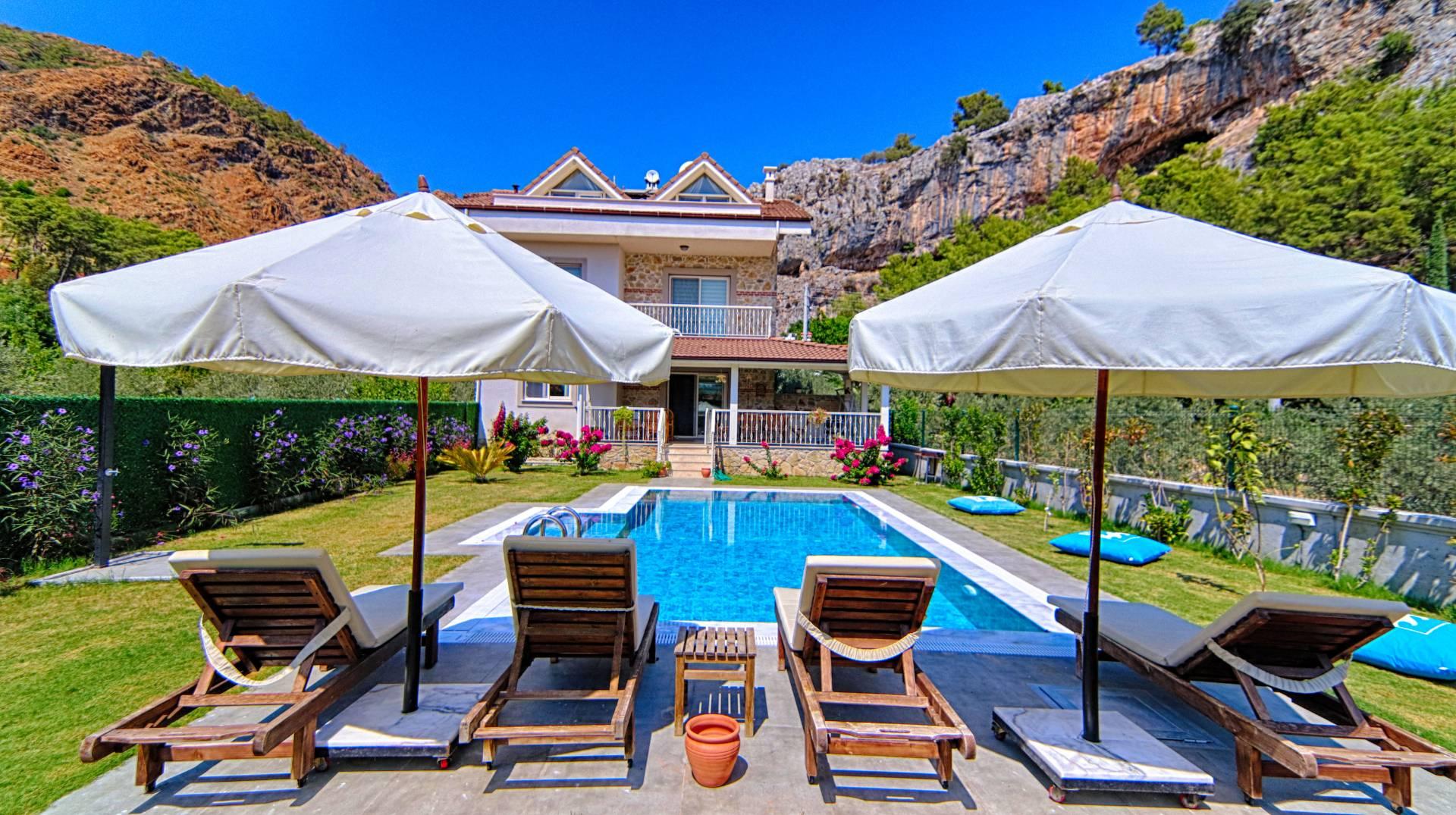 Fethiye Göcek'te Enfes Doğa İçerisinde, Özel Havuzlu, Müstakil Villa-29720