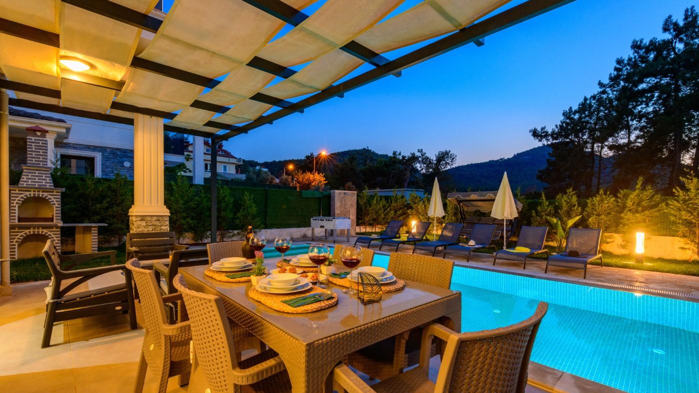 Fethiye Ölüdeniz'de Site İçerisinde, Özel Havuzlu, Konforlu Villa-22241