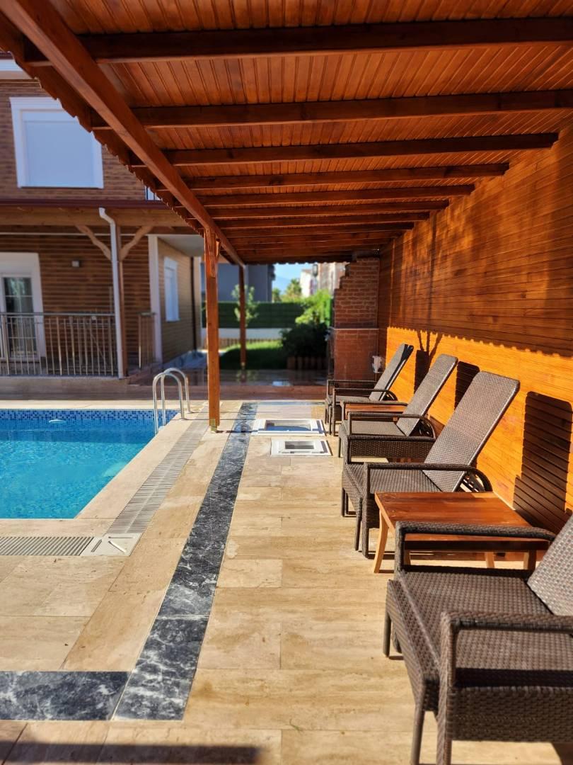 Serik Kadriye'de Doğa İçerisinde, Özel Havuzlu, Ahşap Mimarili Villa-29061