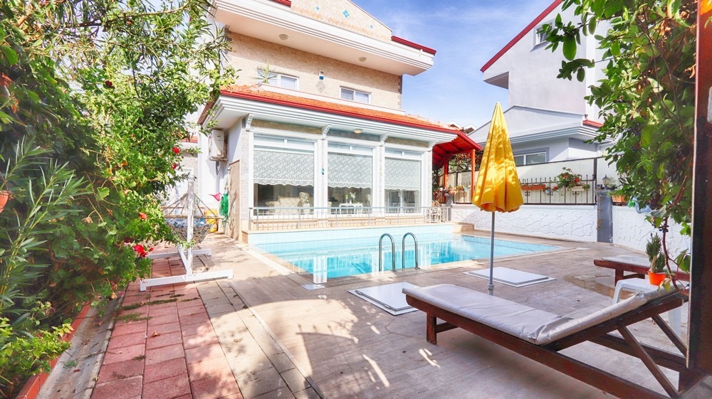 Fethiye Çiftlik'te Yeşillikler Arasında, Özel Havuzlu, Kiralık Villa