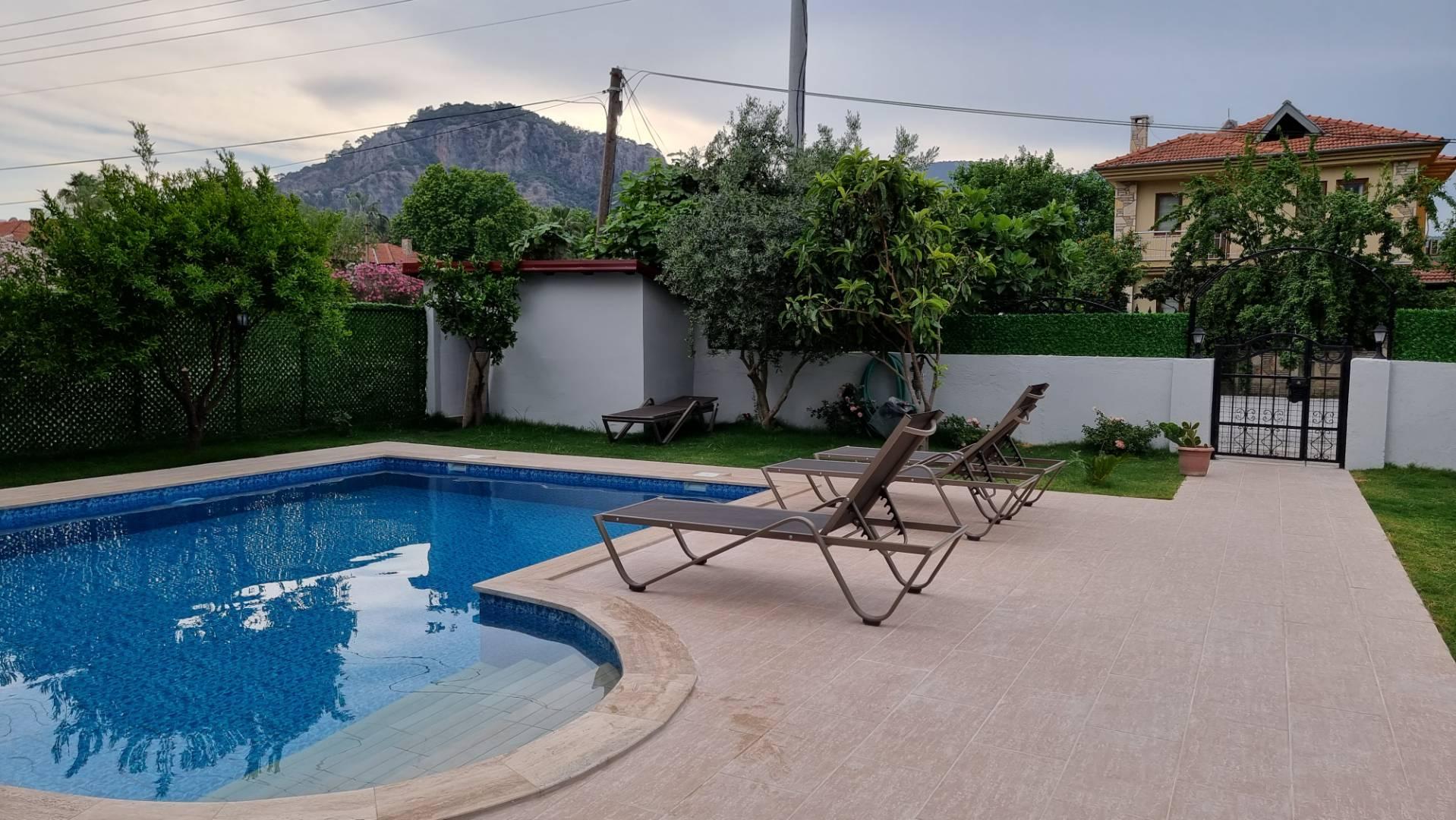 Muğla Ortaca'da Özel Havuzlu, Ailelere Uygun, 4+1 Villa-27662