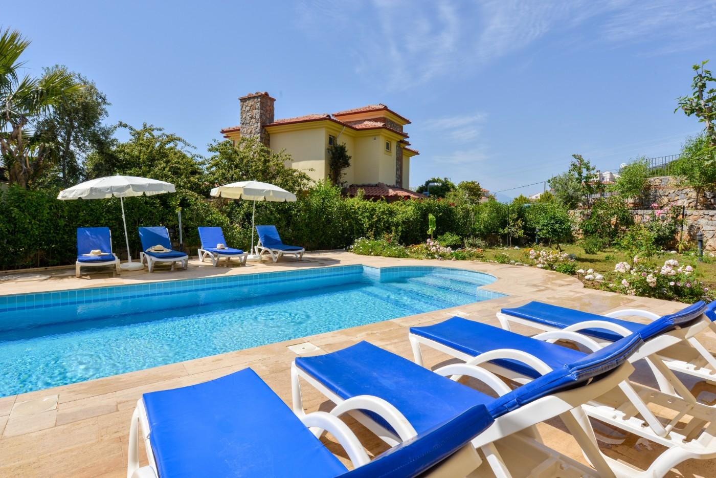 Fethiye Ölüdeniz'de Şehrin Gürültüsünden Uzak, Özel Havuzlu, 5+1 Villa-16227