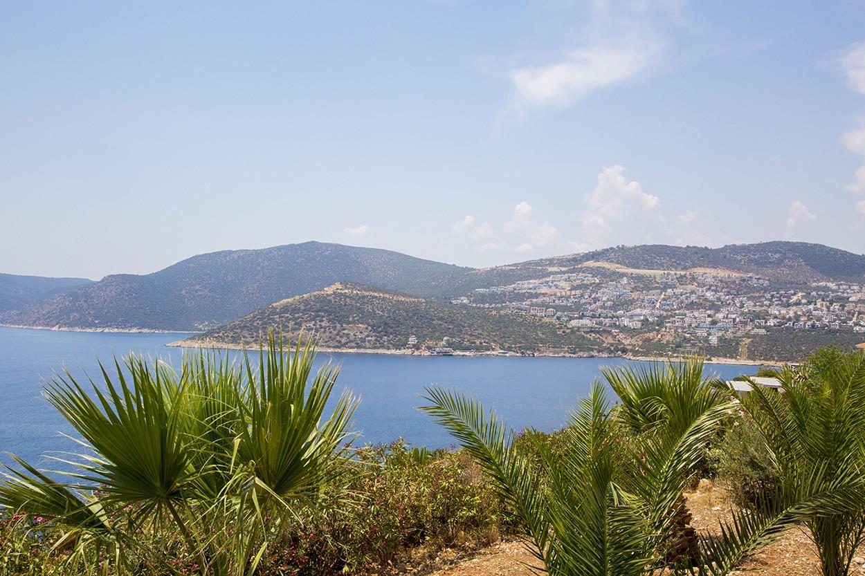 Kalkan'da Göz Alıcı Deniz Manzaralı, Özel Havuzlu, Şık Villa-14907
