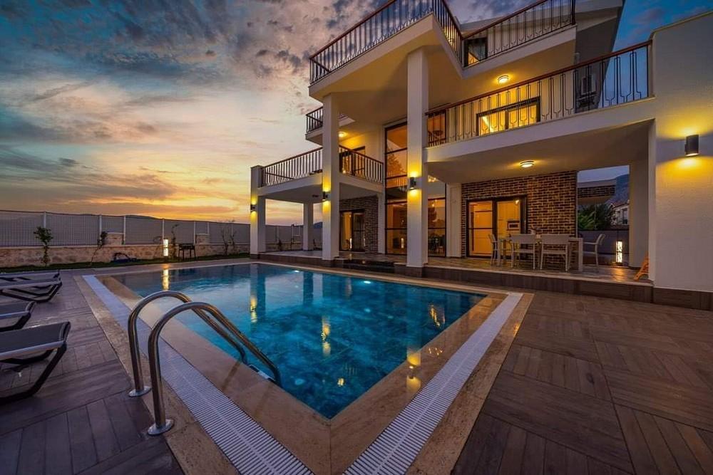 Fethiye Ölüdeniz'de Göz Alıcı Tasarımlı, Özel Havuzlu, Jakuzili Villa-20956