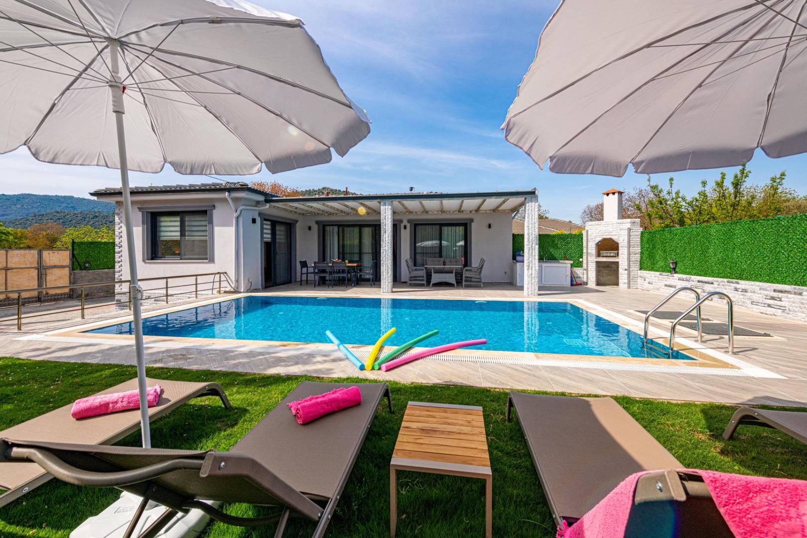 Fethiye Kayaköy'de Eşsiz Doğada, Özel Havuzlu, Şık Balayı Villası-23569