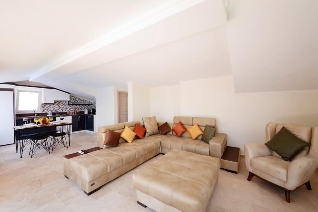 Kaş Kalkan'da Deniz Manzaralı, Özel Havuzlu, Konforlu Villa-13016