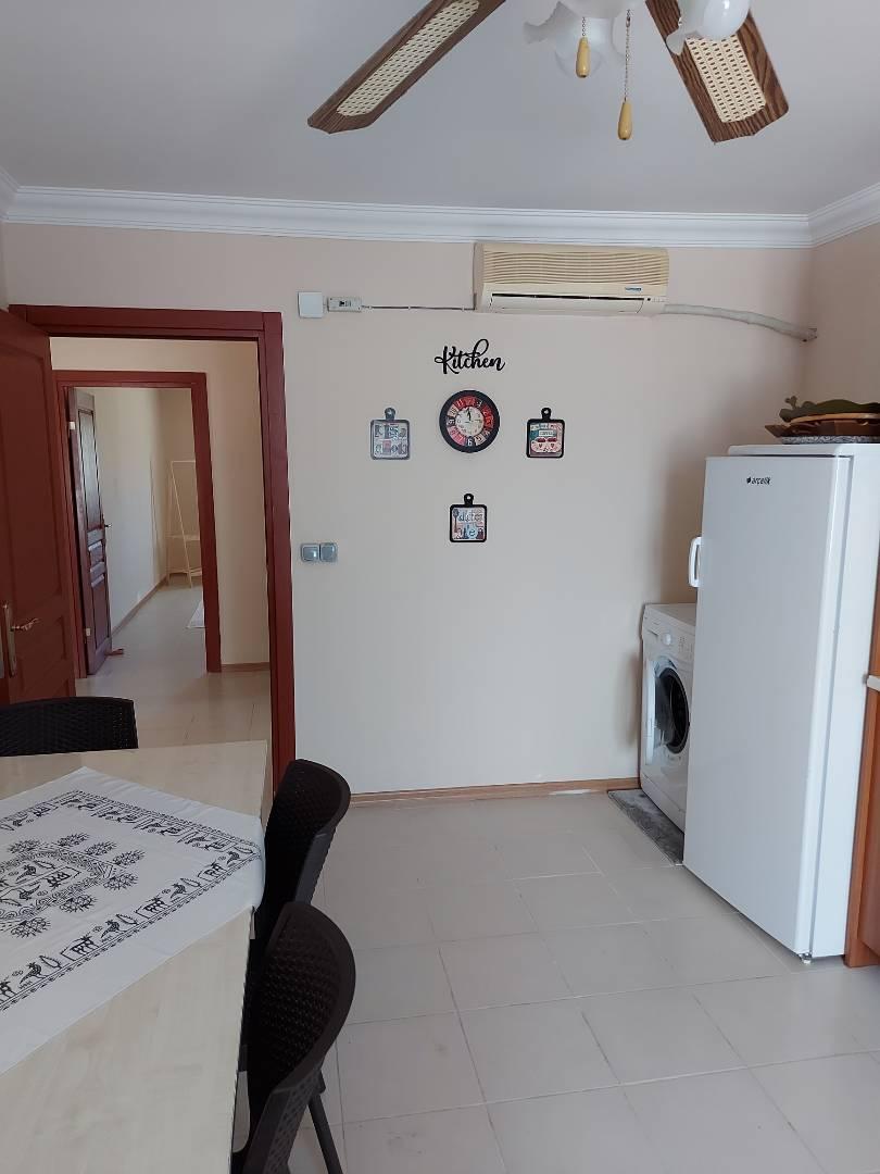 Datça'da Merkeze Yakın Konumda, 8 Kişilik, Konforlu Kiralık Villa-28185