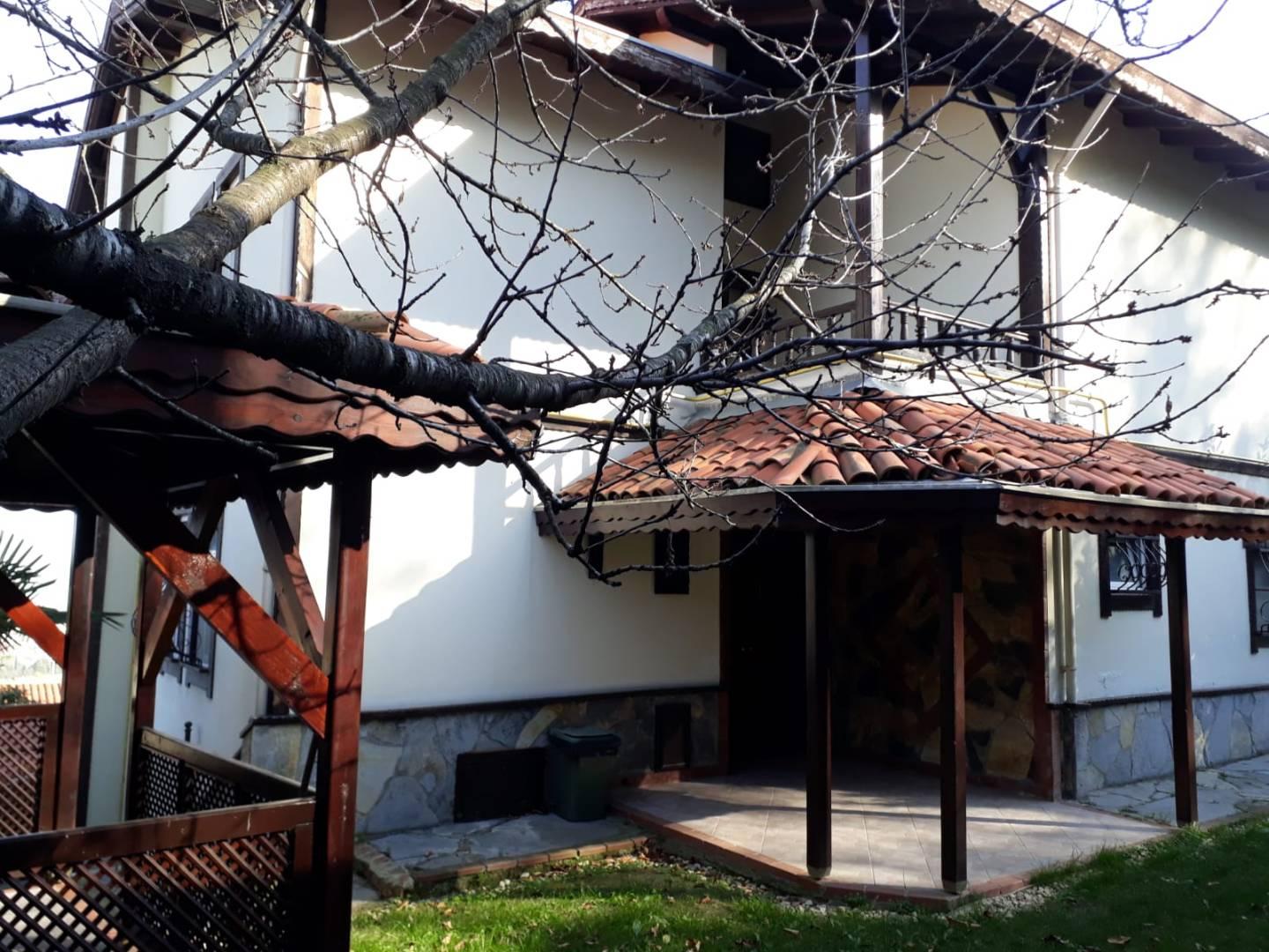 Sapanca Mahmudiye'de Geniş Bahçeli, Özel Havuzlu, Kiralık Villa-28235