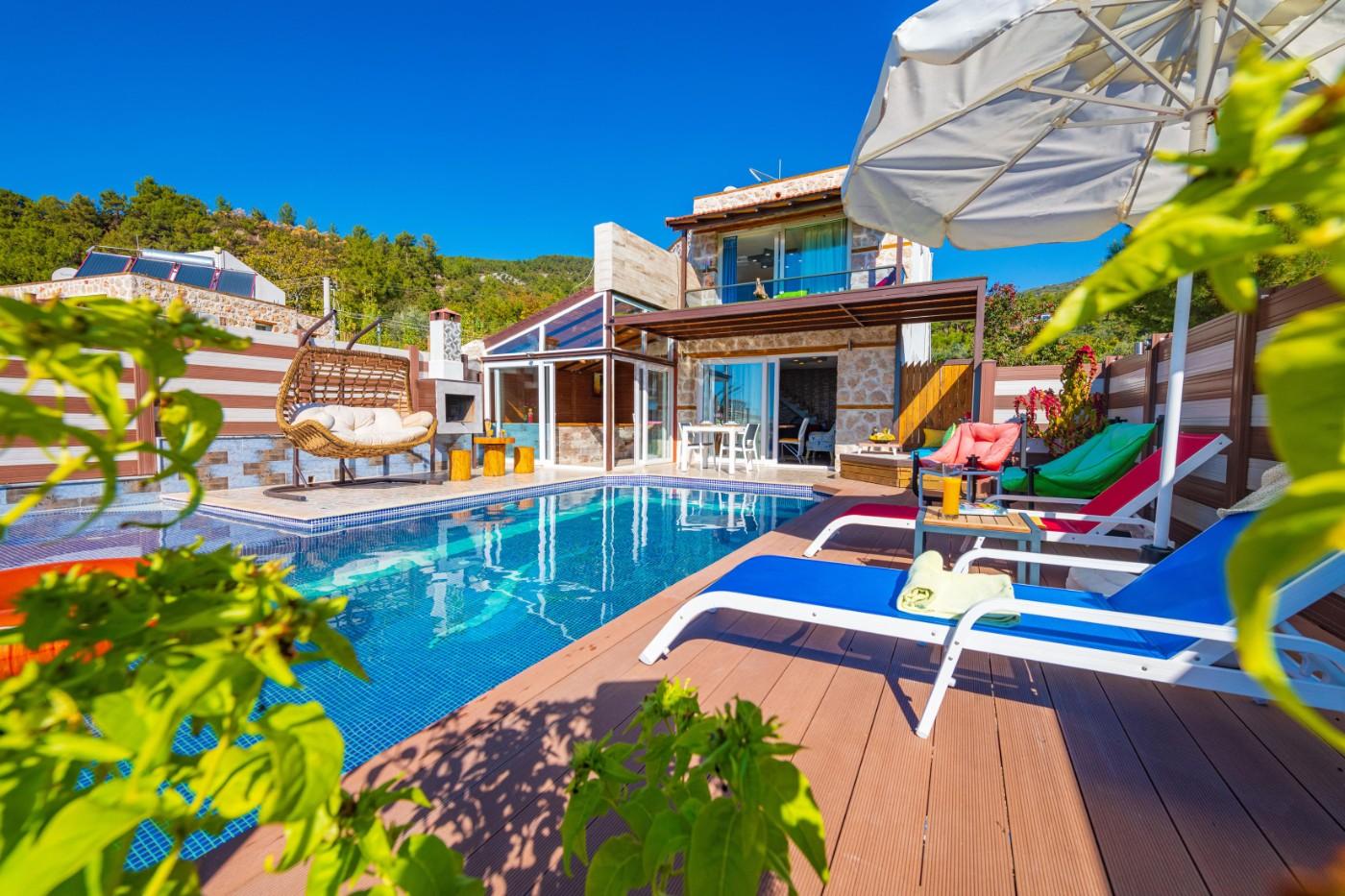 Kaş İslamlar'da Enfes Doğada, Kapalı Özel Havuzlu, Balayı Villası-23871