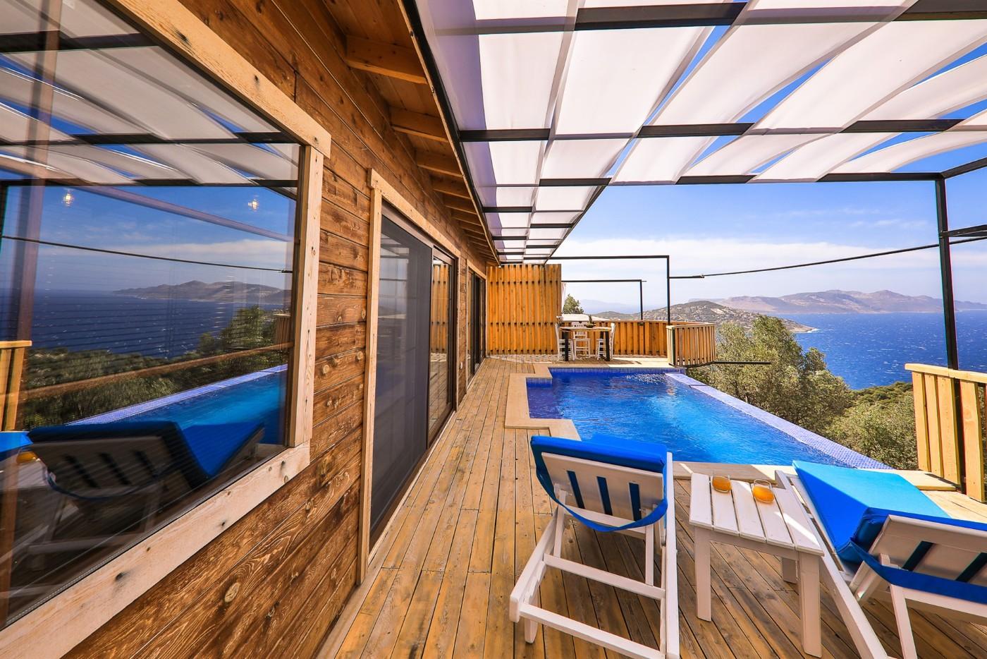 Kaş Gökçeören'de Harika Deniz Manzaralı, Sonsuzluk Havuzlu, Şık Villa-19528