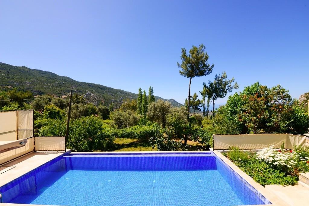 Kaş İslamlar'da Taş ve Ahşap Mimarili, Özel Havuzlu, 4 Kişilik Villa-12086