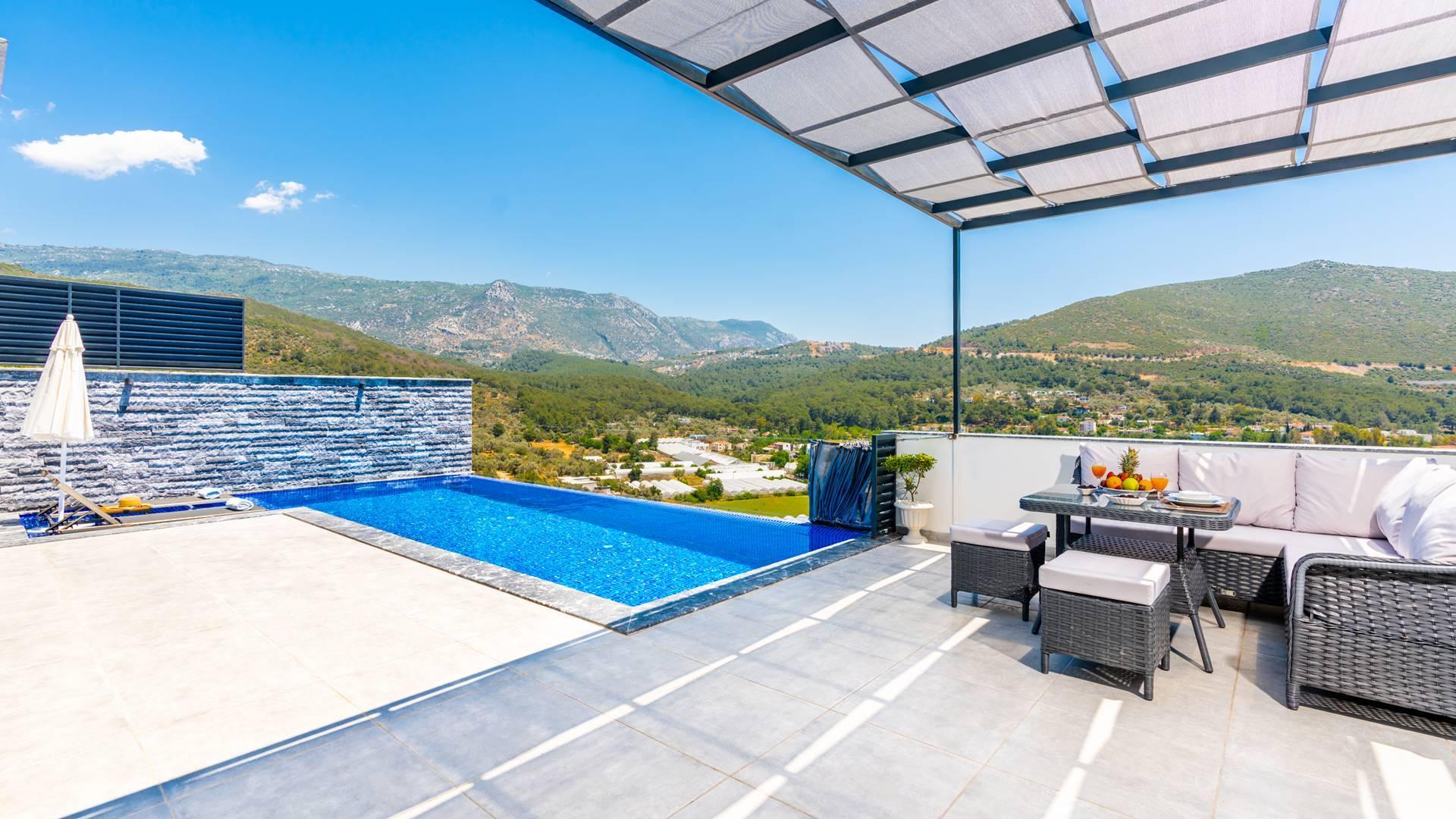 Kalkan Yeşilköy'de Doğa ile İç İçe, Özel Havuzlu, Lüks Kiralık Villa-27521