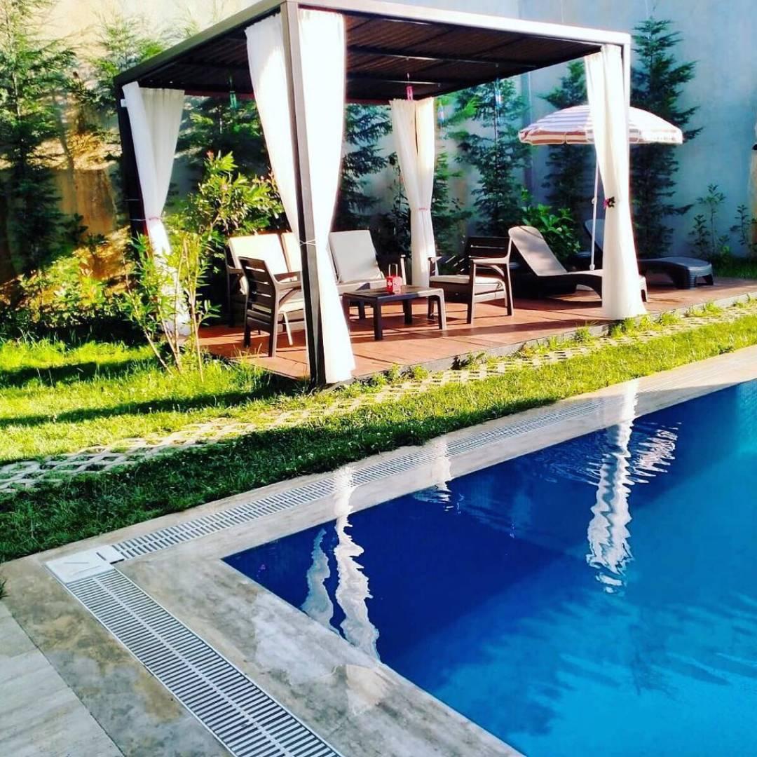 Sapanca Kırkpınar'da Modern Tasarımlı, Özel Havuzlu, Bahçeli Villa-15872