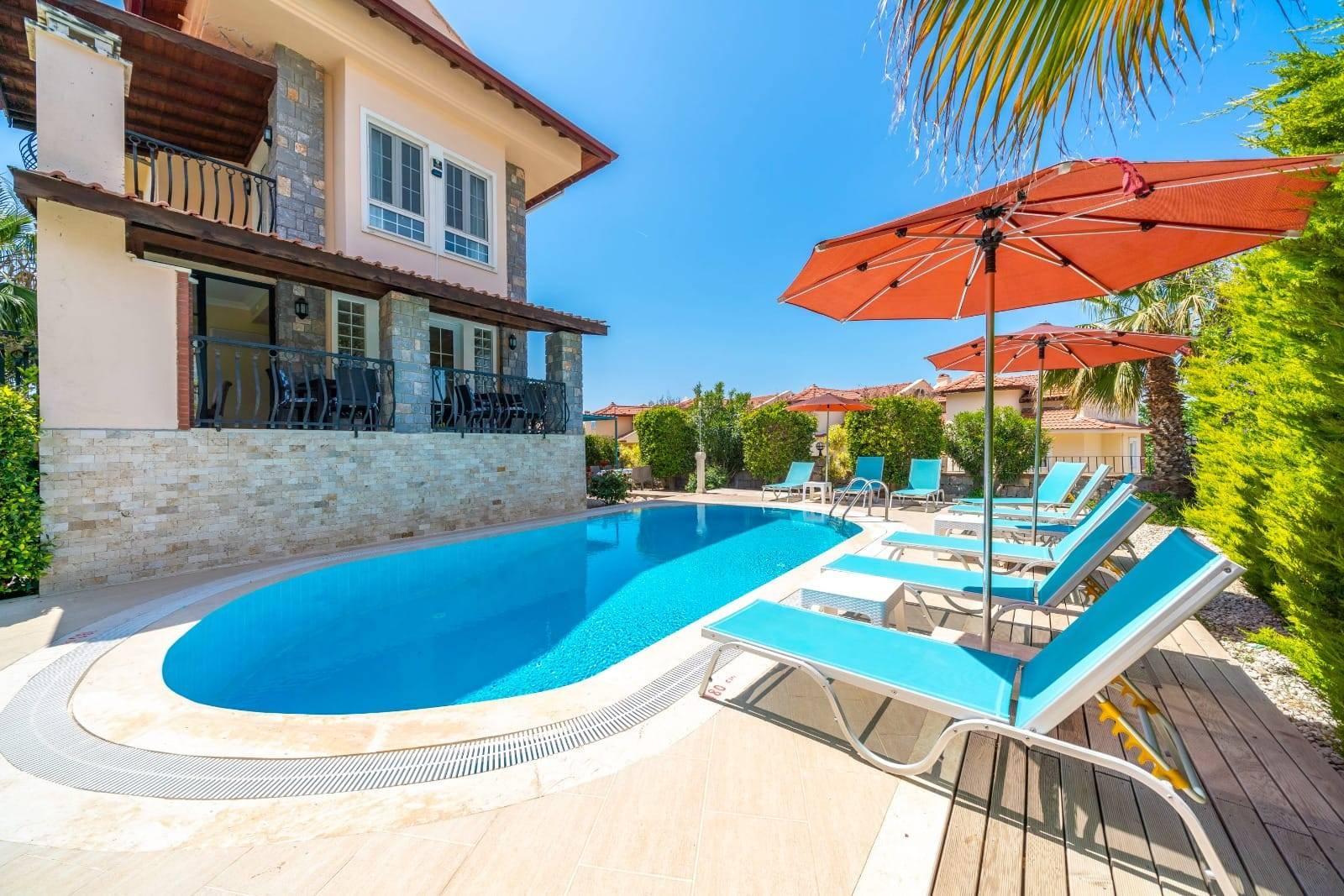 Fethiye Ölüdeniz'de Geniş Gruplara Uygun, Özel Havuzlu, Konforlu Villa-30779