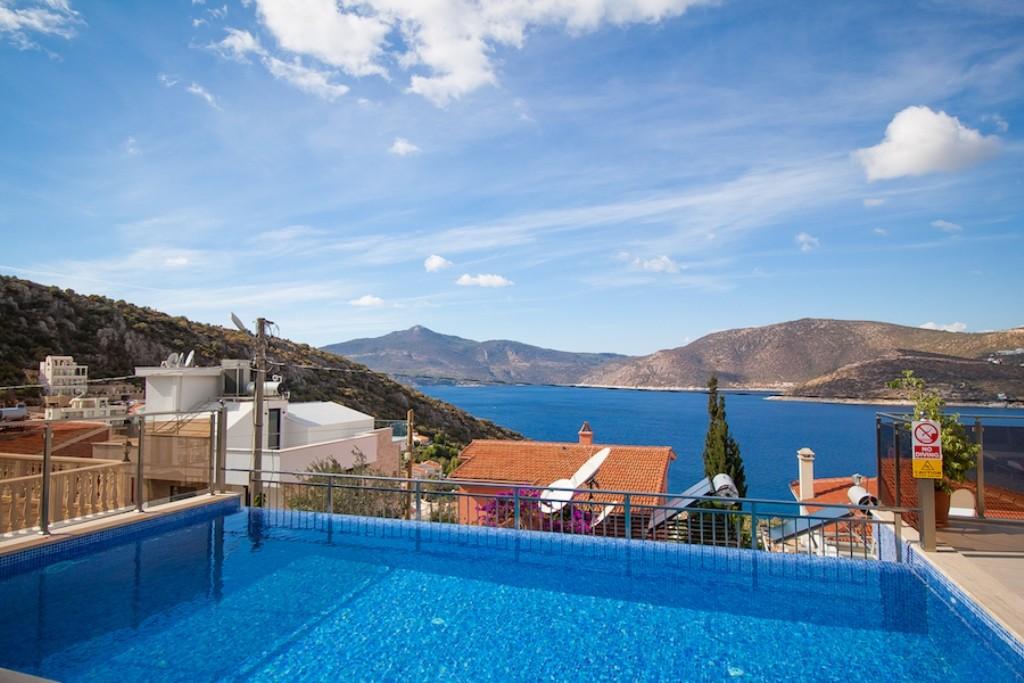 Kaş Kalkan'da Göz Alıcı Deniz Manzaralı, Özel Havuzlu, Şık Villa-12994