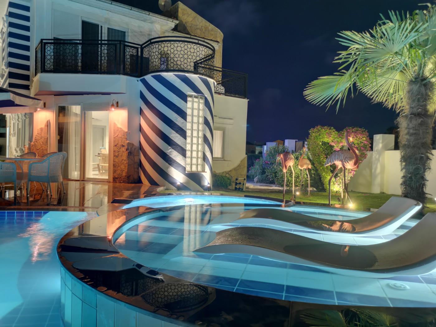 Serik Belek'te Merkezi Konumda, Özel Havuzlu, Jakuzili, Lüks Villa-22691