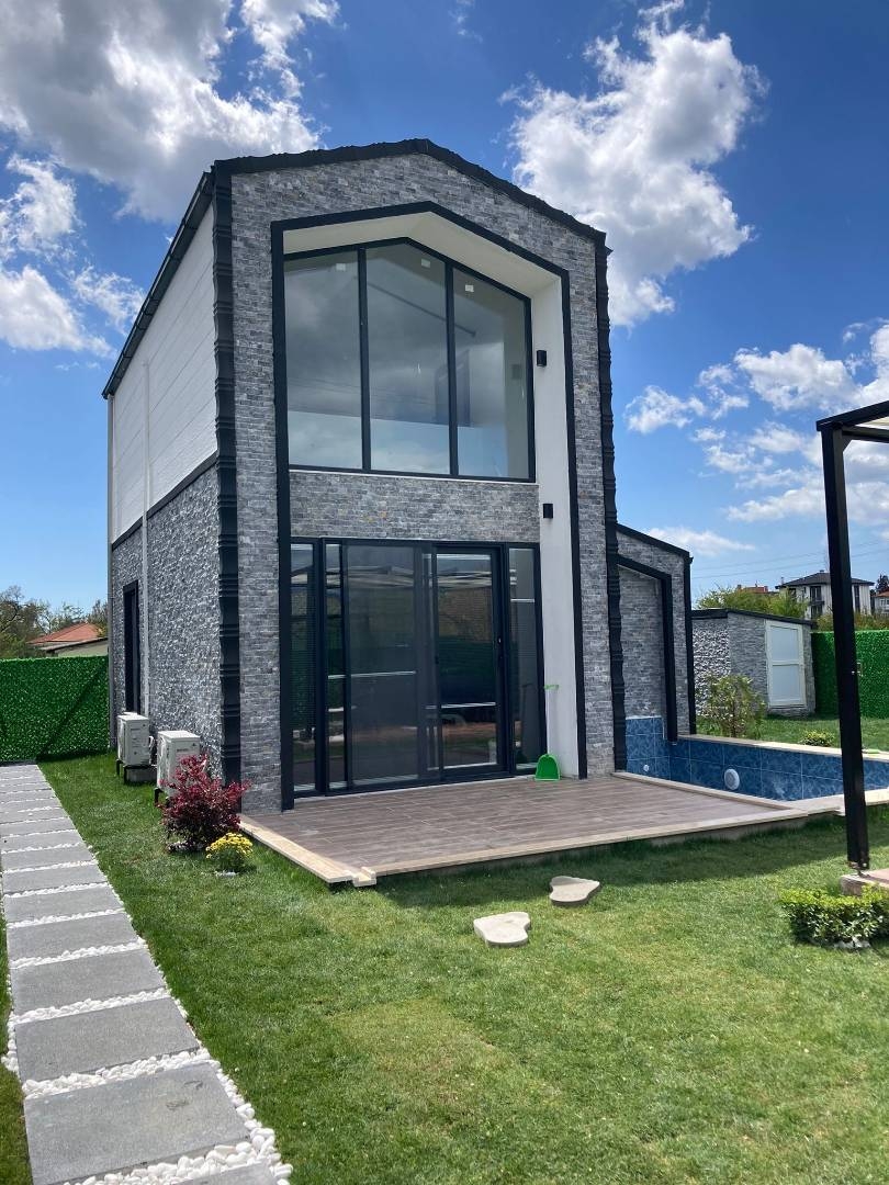 Dalaman'da Doğa İle İç İçe, Özel Havuzlu, Modern Tasarımlı Villa