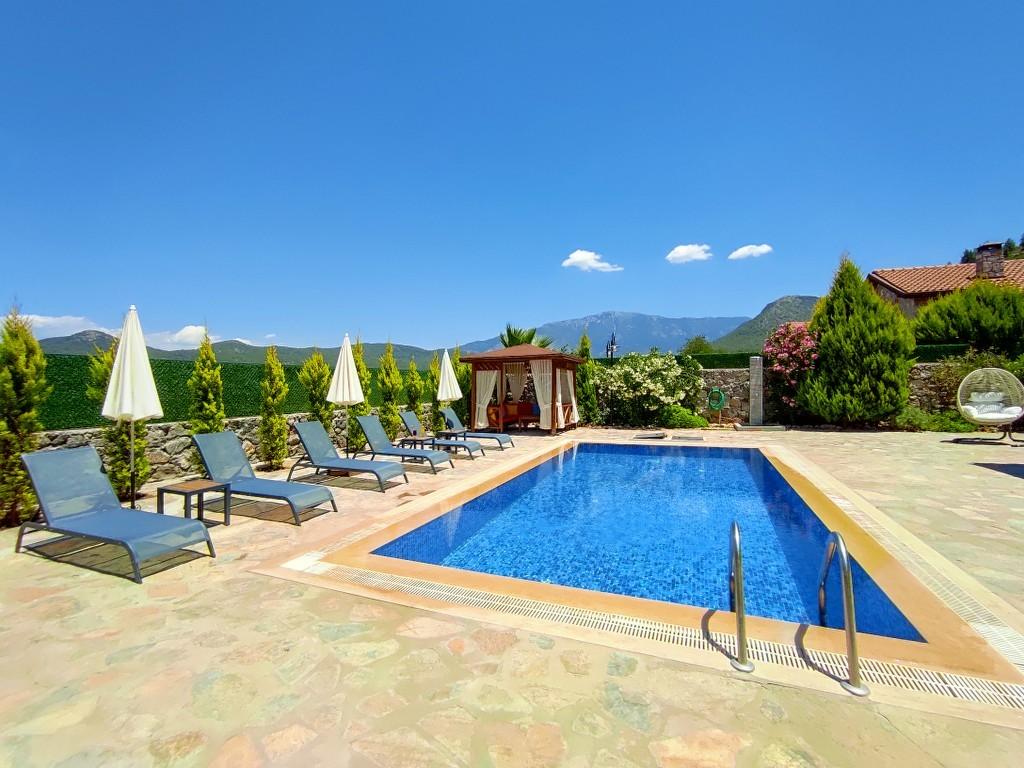 Fethiye Kayaköy'de Huzurlu Doğa İçerisinde, Özel Havuzlu, Taş Villa-17104