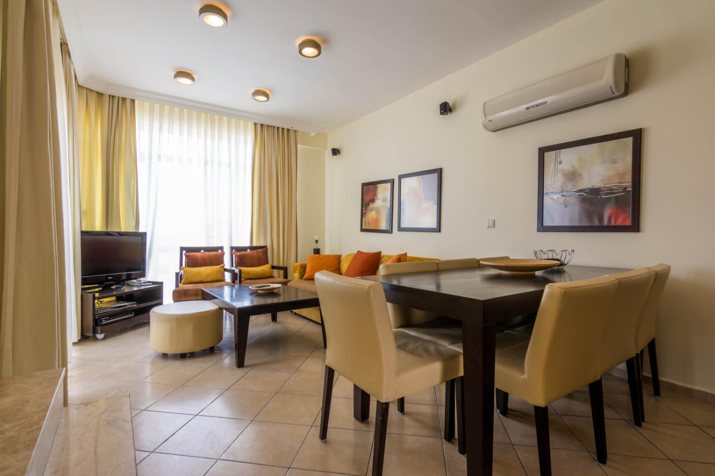 Didim Akbük'te Deniz Manzaralı, Tesis İçerisinde, Şık Dubleks Ev-13949