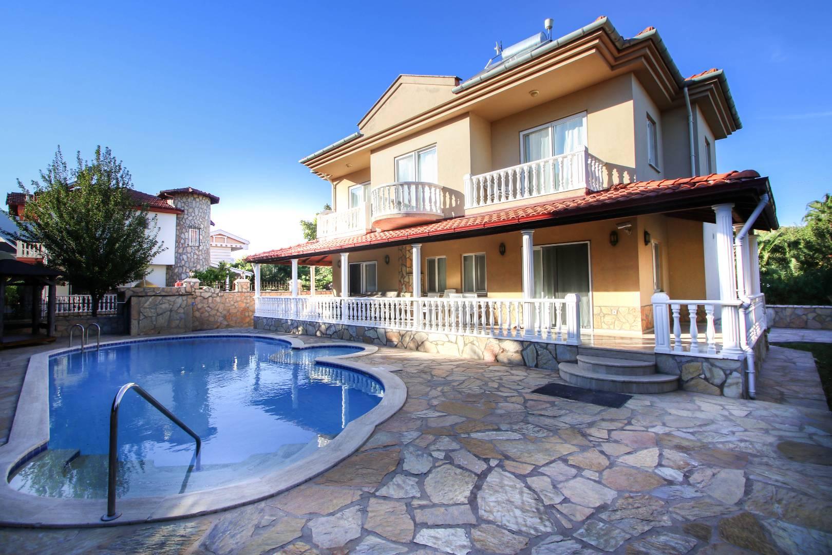 Dalyan'da Merkezi Konumda, Özel Havuzlu, Kiralık Lüks Villa-27013