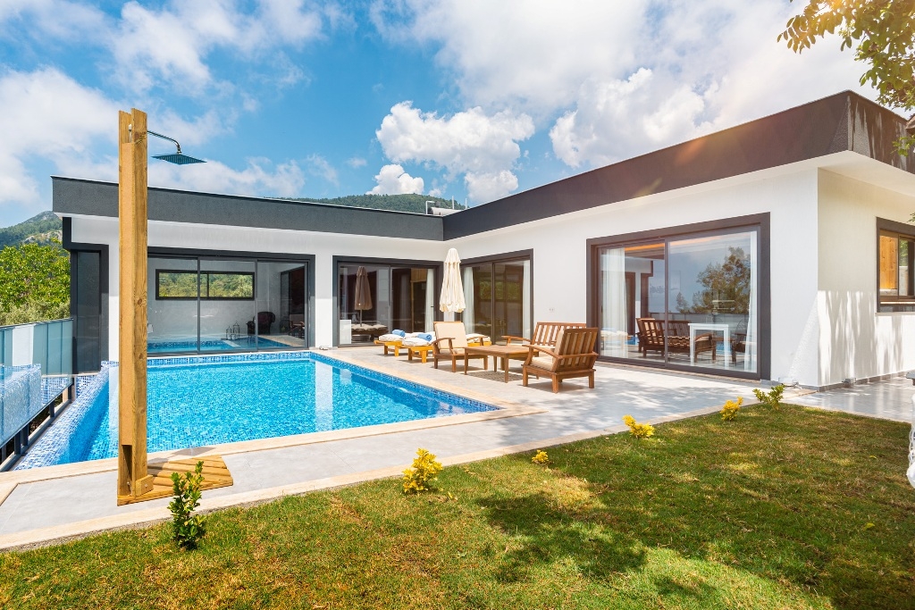 Kaş İslamlar'da Muhteşem Doğada, Özel Havuzlu, Saunalı, Kiralık Villa