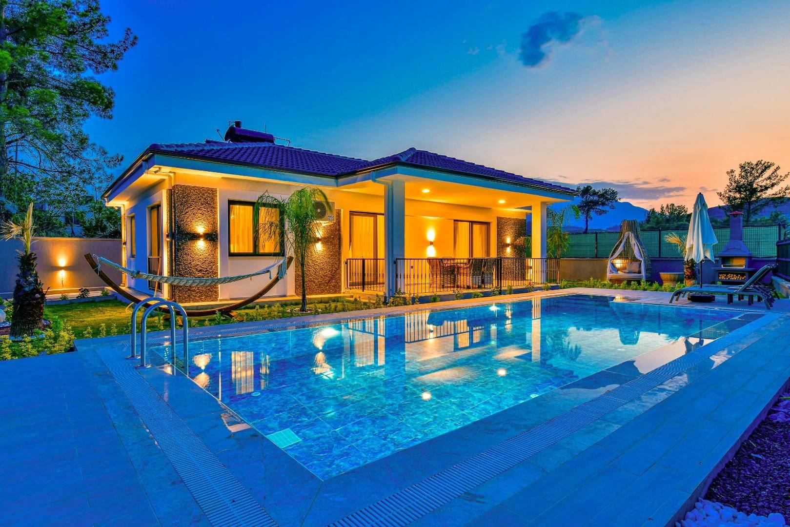 Muğla Seydikemer'de Doğa İçerisinde, Özel Havuzlu ve Jakuzili Villa-27669