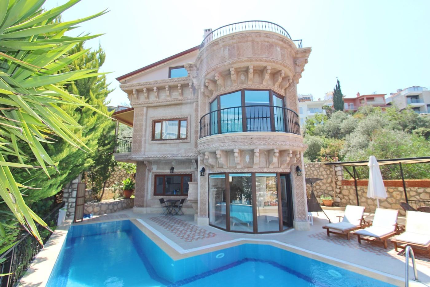 Kaş Kalkan'da Eşsiz Deniz Manzaralı, Özel Havuzlu, 3+1 Villa-23040