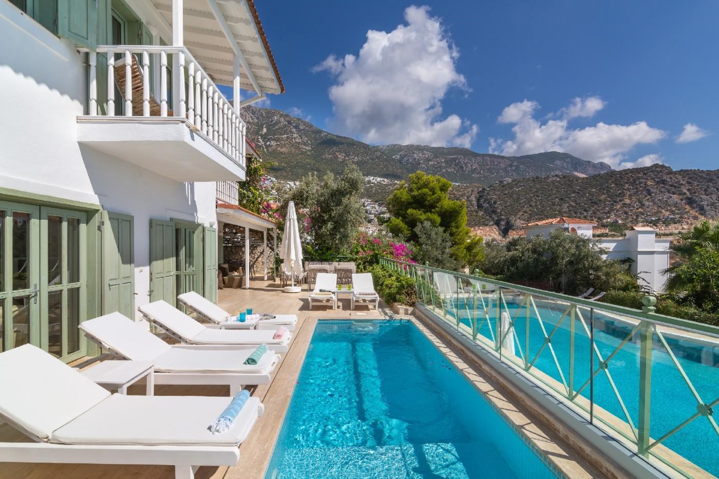 Kaş İslamlar'da Enfes Deniz Manzaralı, Özel Havuzlu, Kiralık Villa-21549