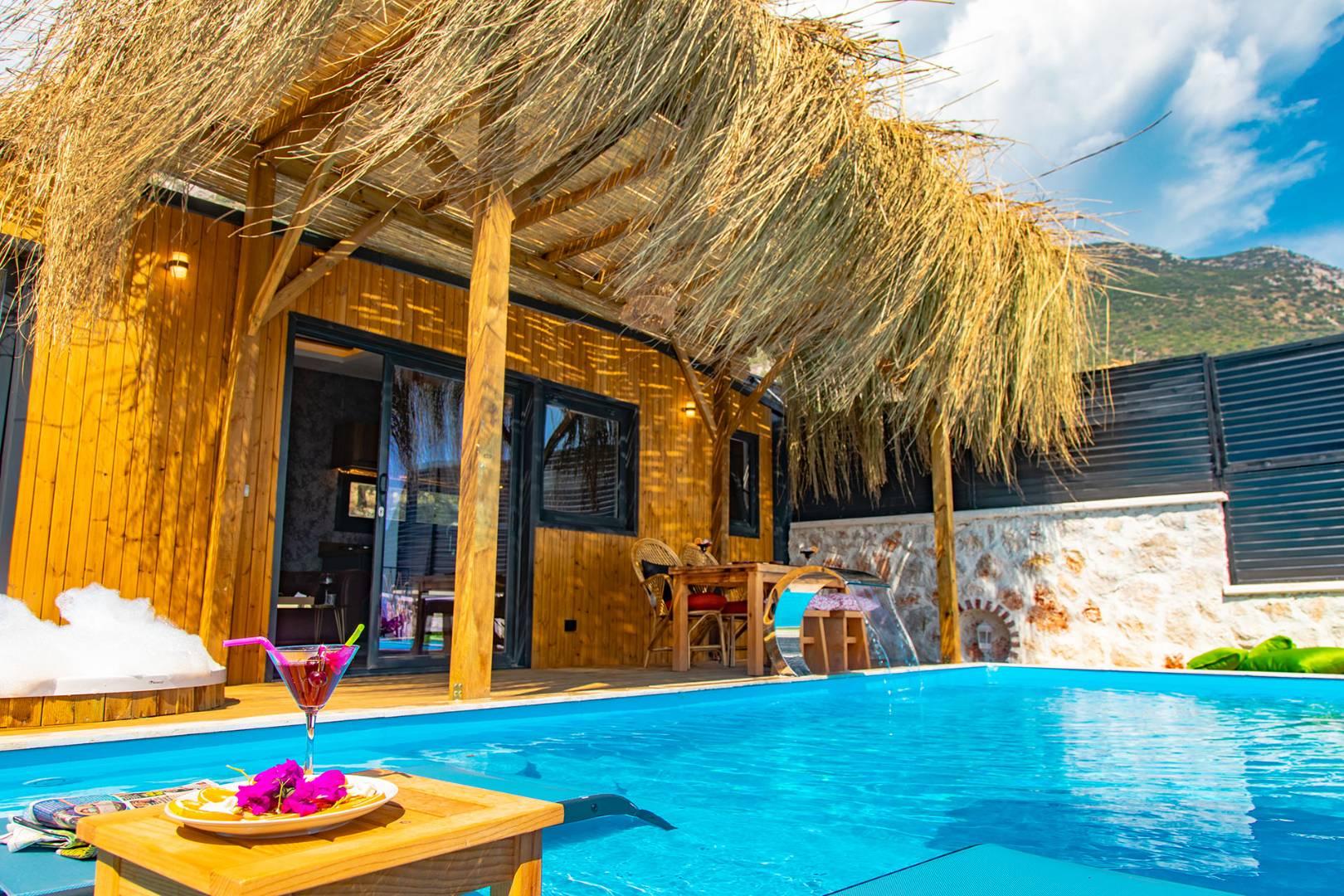 Kaş İslamlar'da Doğa Manzaralı, Özel Havuzlu, 2 Kişilik, Tiny House-28089