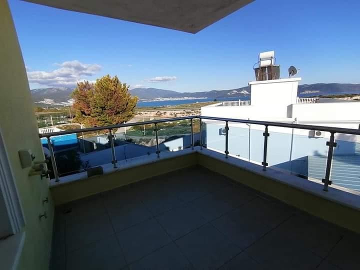 Didim Denizköy'de Mükemmel Deniz Manzaralı, Özel Havuzlu, Şık Villa-20794