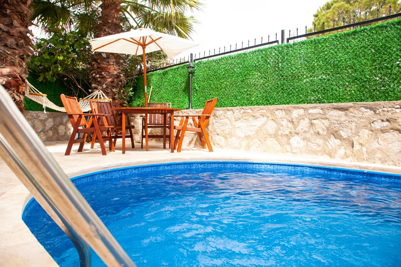 Muğla Datça'da Merkezi Konumda, Özel Havuzlu, Konforlu Villa-18188