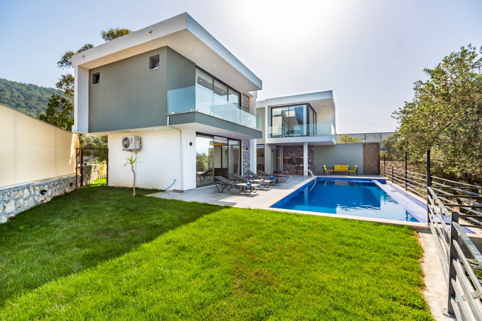 Kalkan Patara'da Huzur Dolu Doğada, Özel Havuzlu, Modern Villa