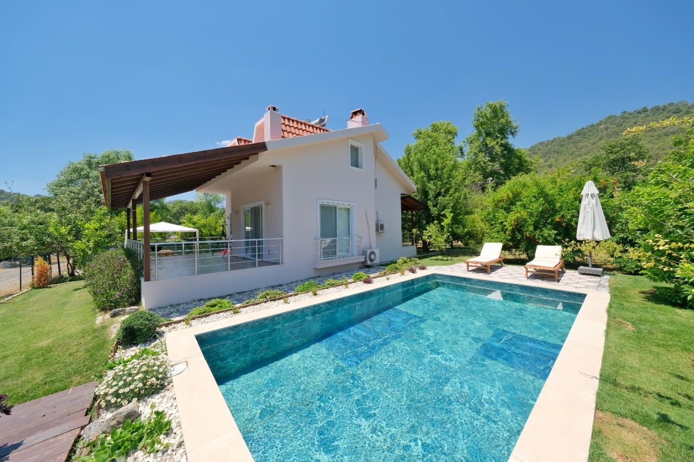 Fethiye İnlice'de Harika Doğa Manzaralı, Özel Havuzlu, 6 Kişilik Villa