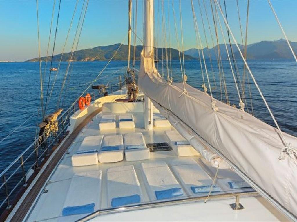 Fethiye'de Ahşap İç Tasarıma Sahip, Geniş Gruplar İçin İdeal Gulet-14119