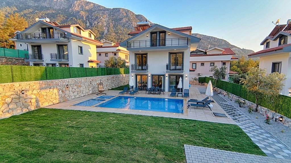 Fethiye Ölüdeniz'de Sakin Konumda, Özel Havuzlu, 4+1 Lüks Villa-28710